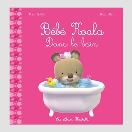 Bebe koala dans le bain