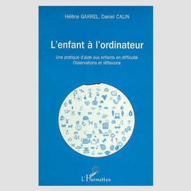 L'enfant a l'ordinateur