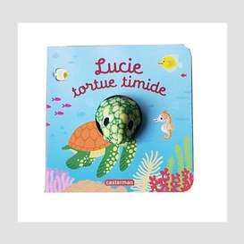 Lucie tortue timide