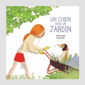 Un chien dans un jardin