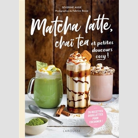 Matcha latte chai tea et petites