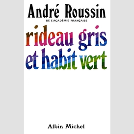 Rideau gris et habit vert